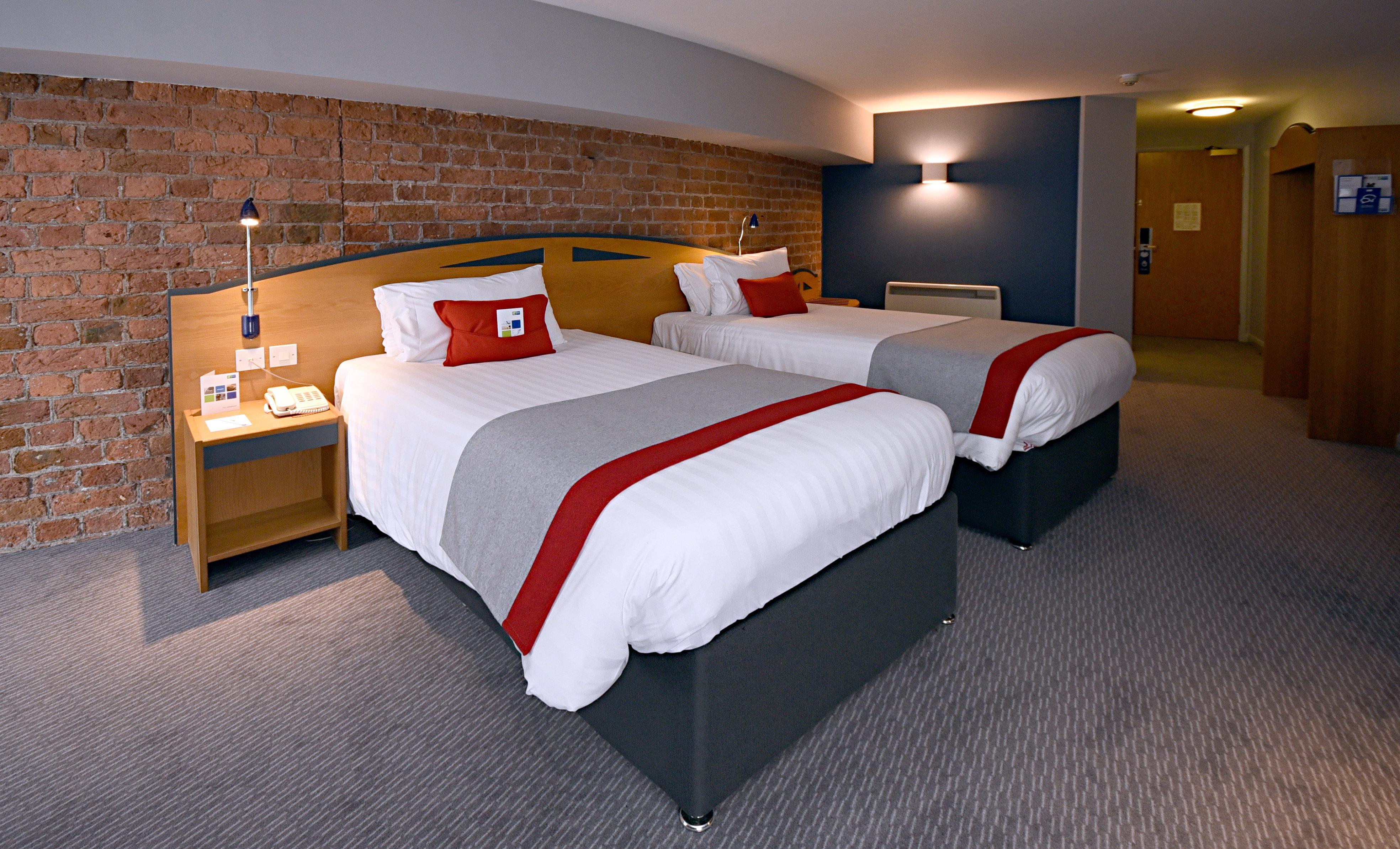 Holiday Inn Express Liverpool-Albert Dock, An Ihg Hotel Exterior photo