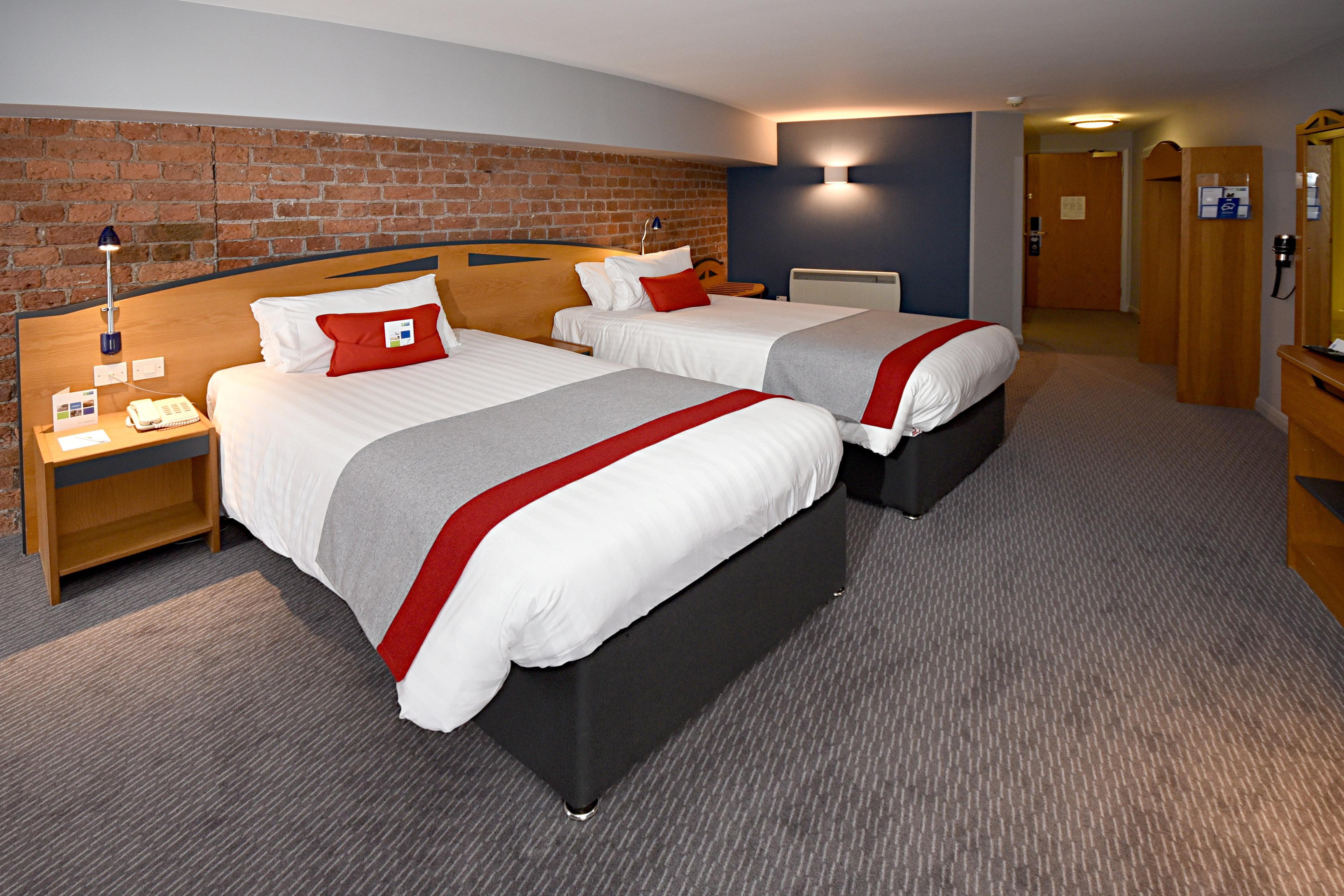 Holiday Inn Express Liverpool-Albert Dock, An Ihg Hotel Exterior photo