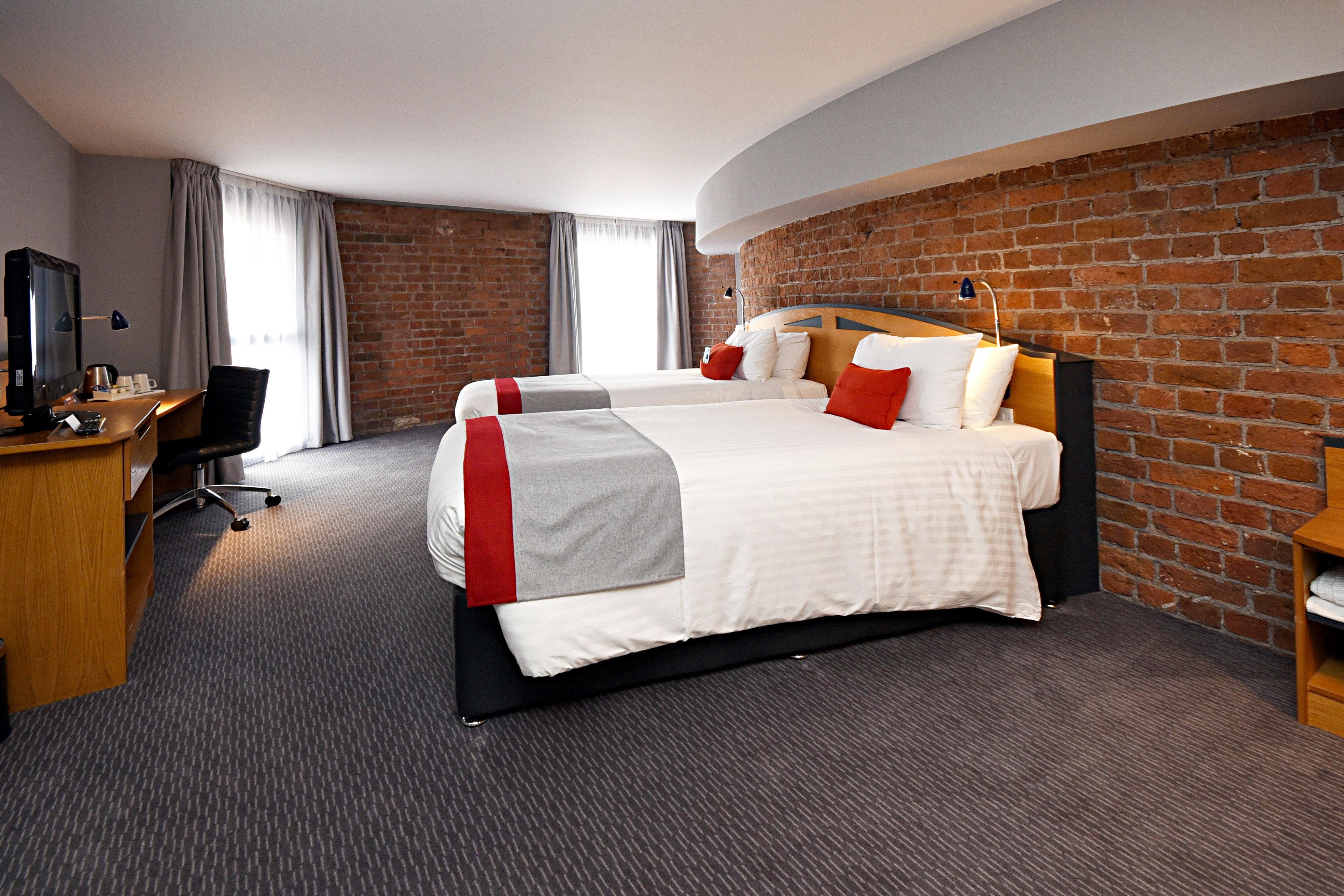 Holiday Inn Express Liverpool-Albert Dock, An Ihg Hotel Exterior photo