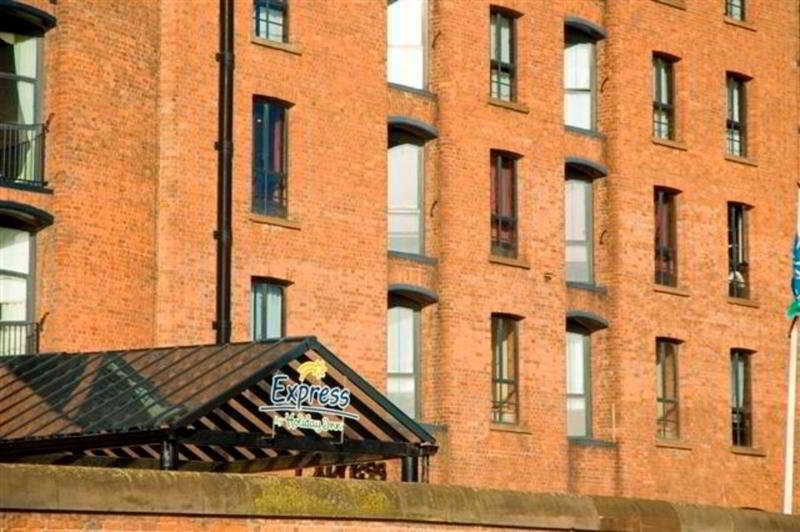 Holiday Inn Express Liverpool-Albert Dock, An Ihg Hotel Exterior photo